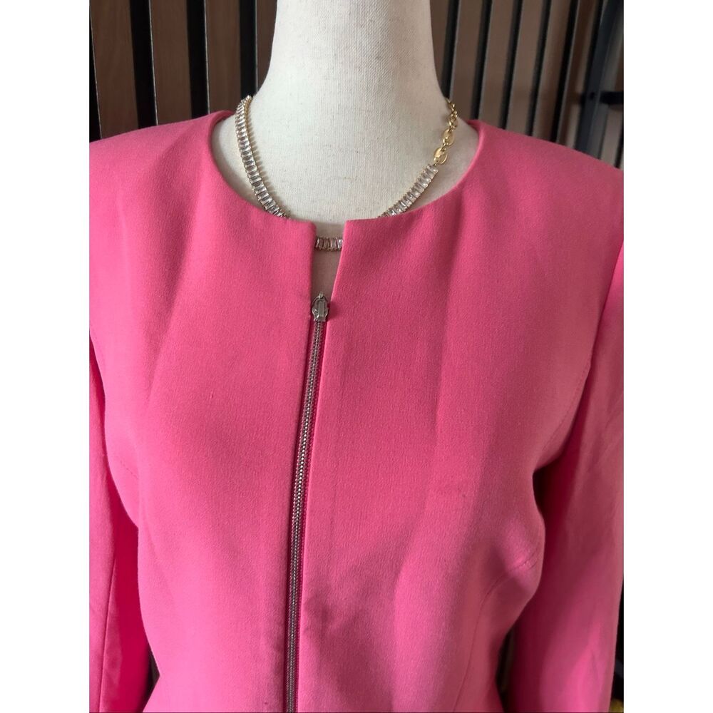 Tahari pink blazer jacket flairs out size 4 classy stylish work attire form fitt - Picture 3 of 8
